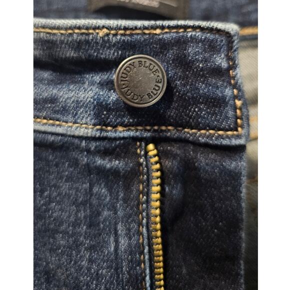 Judy Blue 9/29 High Rise Straight Fit Jeans - Picture 5 of 9